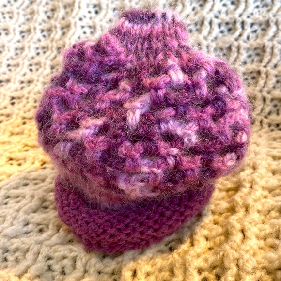 Little Girl Messy Bun Hat - Picture 2 of 3